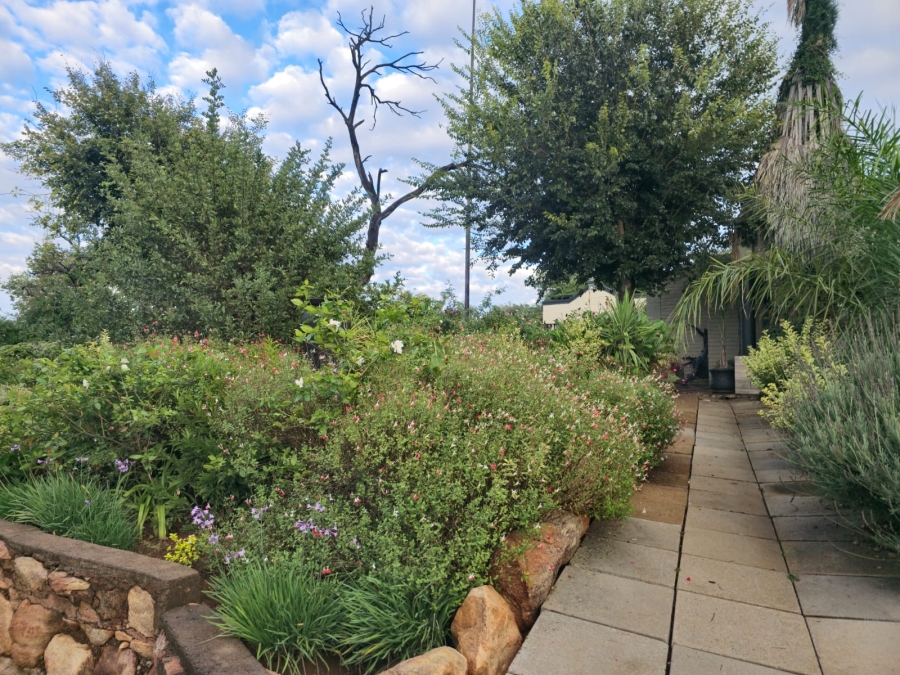 13 Bedroom Property for Sale in Wilkoppies North West